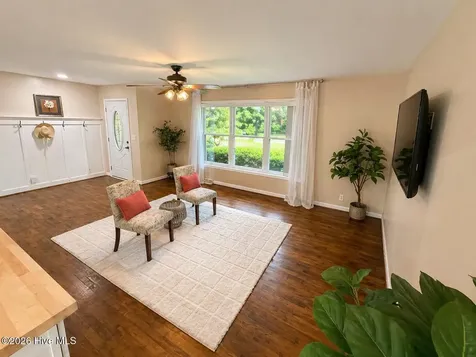 34 Holland Drive Castle Hayne NC 28429