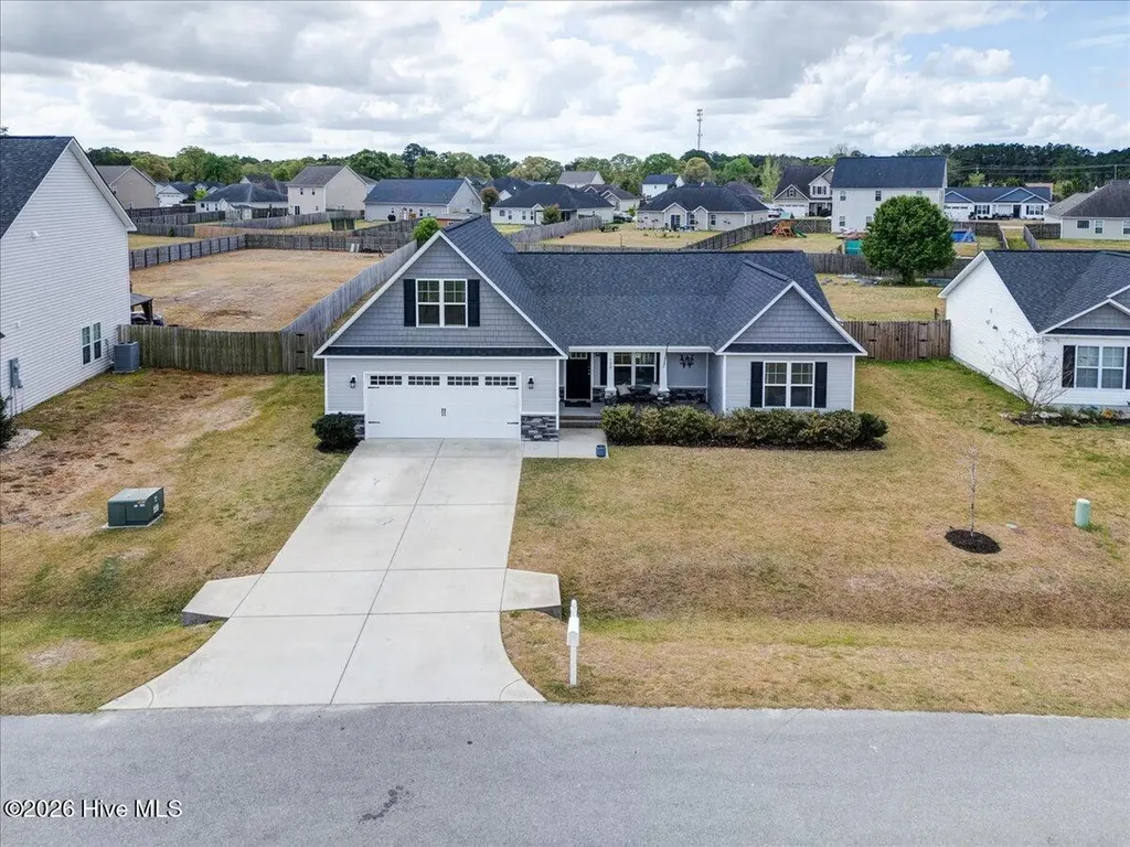 520 Poults Drive Richlands NC 28574