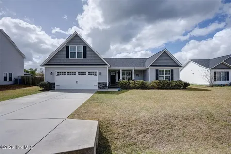 520 Poults Drive Richlands NC 28574
