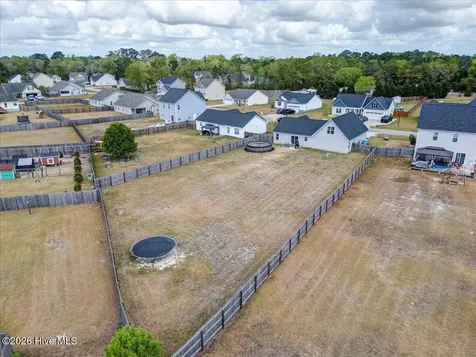 520 Poults Drive Richlands NC 28574