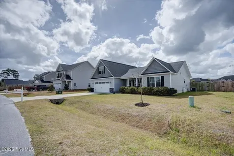 520 Poults Drive Richlands NC 28574