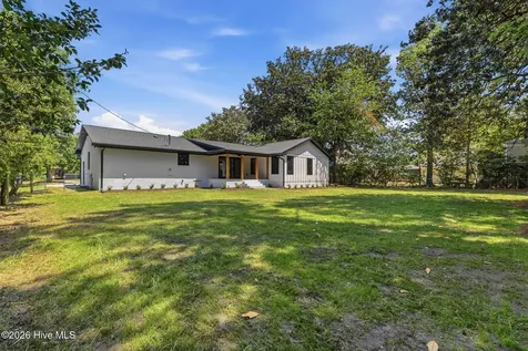 3928 Gillette Drive Wilmington NC 28403