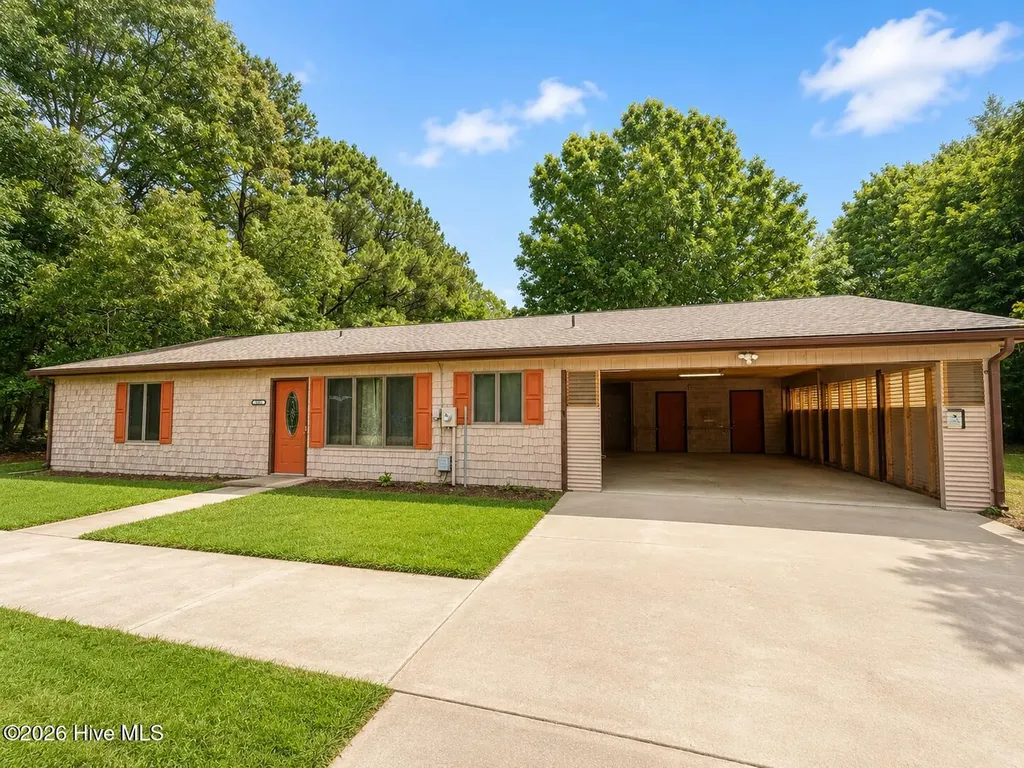 201 W Island Trail Hertford NC 27944