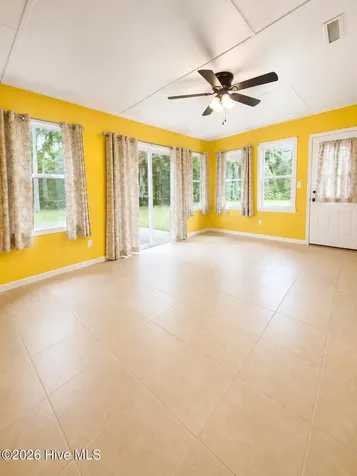 201 W Island Trail Hertford NC 27944