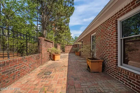 26 Ashley Court Southern Pines NC 28387