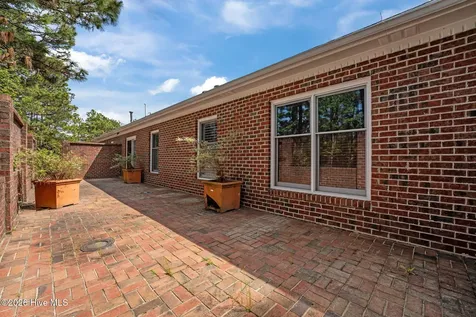 26 Ashley Court Southern Pines NC 28387