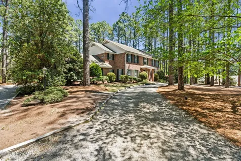 95 El Dorado Street Pinehurst NC 28374