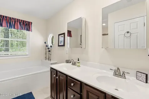 95 El Dorado Street Pinehurst NC 28374