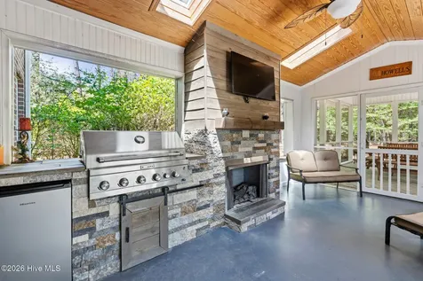 95 El Dorado Street Pinehurst NC 28374