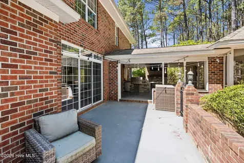 95 El Dorado Street Pinehurst NC 28374