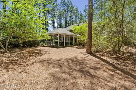 95 El Dorado Street Pinehurst NC 28374