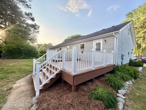 378 Country Club Road Camden NC 27921