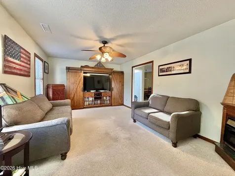 378 Country Club Road Camden NC 27921
