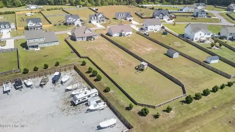 112 Peletier Shores Drive Peletier NC 28584