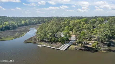 112 Peletier Shores Drive Peletier NC 28584