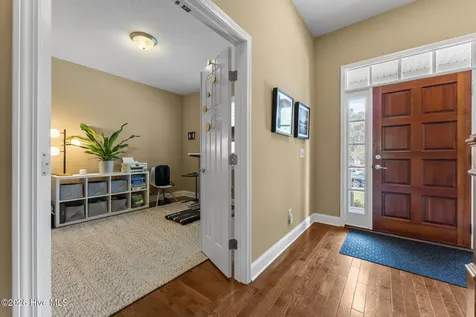 155 Devon Circle Aberdeen NC 28315