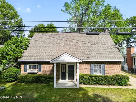 2910 Canal Cove Road Lake Waccamaw NC 28450