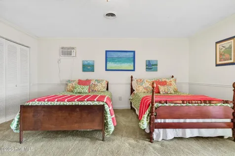 2910 Canal Cove Road Lake Waccamaw NC 28450