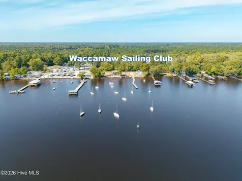 2910 Canal Cove Road Lake Waccamaw NC 28450