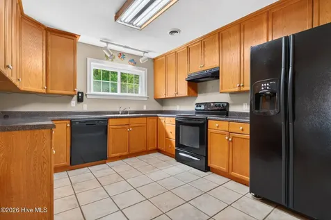 2910 Canal Cove Road Lake Waccamaw NC 28450