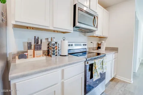 1158 King Eider Way Winnabow NC 28479