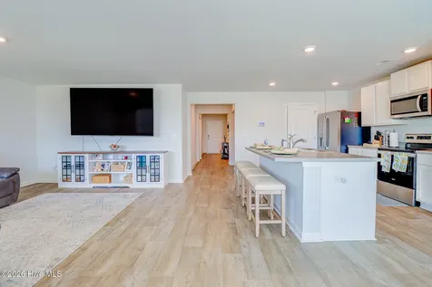 1158 King Eider Way Winnabow NC 28479
