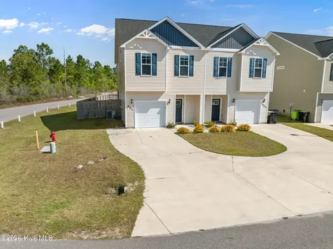 401 Vandemere Court Holly Ridge NC 28445
