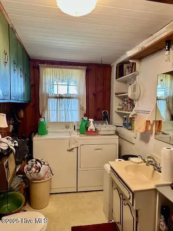615 N Elm Street Chadbourn NC 28431