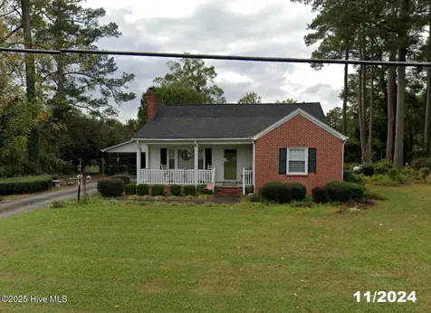 615 N Elm Street Chadbourn NC 28431