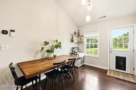 232 Folkstone Road Holly Ridge NC 28445