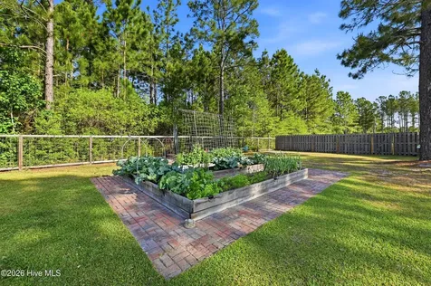 232 Folkstone Road Holly Ridge NC 28445