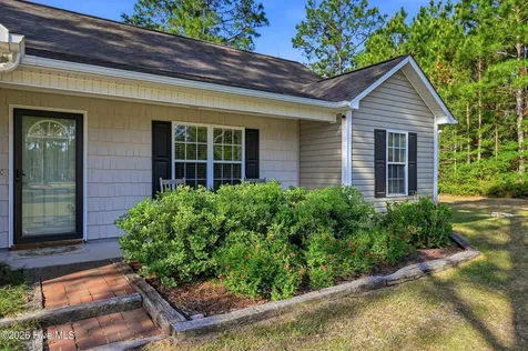 232 Folkstone Road Holly Ridge NC 28445
