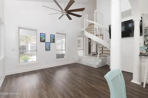 208 S Moseley Street Edenton NC 27932