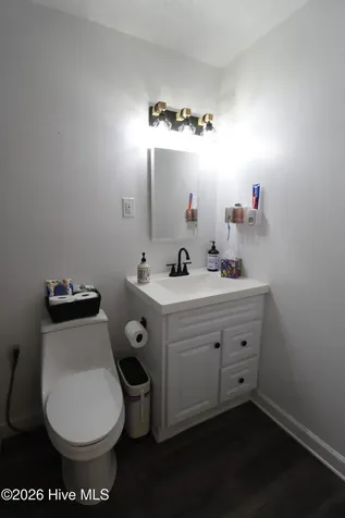 104 Pineview Road Jacksonville NC 28546