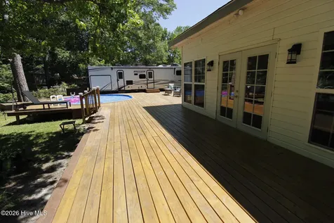104 Pineview Road Jacksonville NC 28546