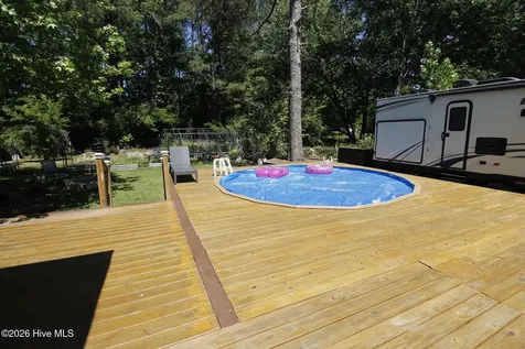 104 Pineview Road Jacksonville NC 28546