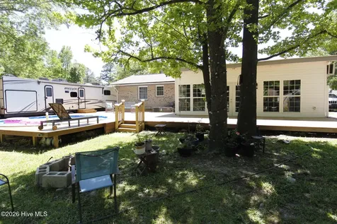 104 Pineview Road Jacksonville NC 28546