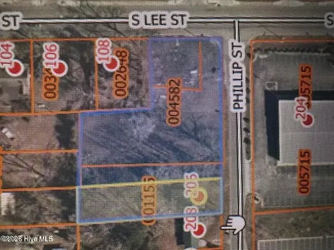 112 N Lee Street Whiteville NC 28472