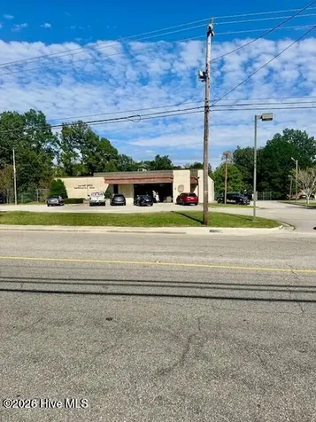 112 N Lee Street Whiteville NC 28472