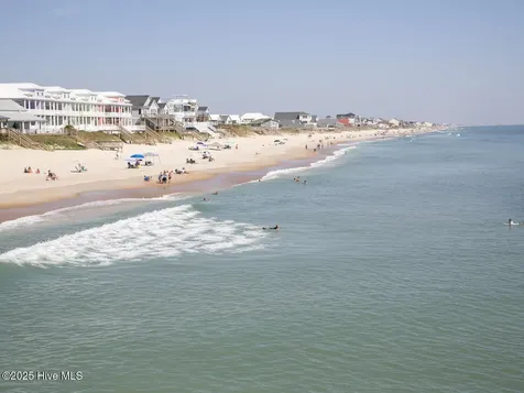 128 N Grassland Road Surf City NC 28445