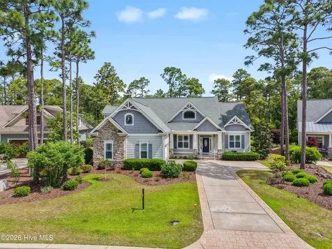 3826 Grand Willow Circle Southport NC 28461
