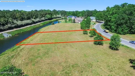124 Sycamore Lakes Drive Wallace NC 28466
