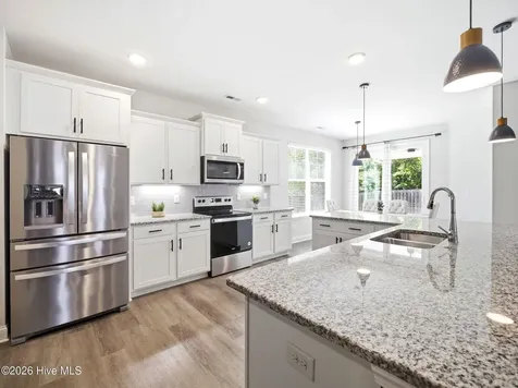 1011 E Arboria Drive Hampstead NC 28443