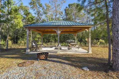 1011 E Arboria Drive Hampstead NC 28443