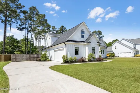 506 Crown Pointe Drive Hampstead NC 28443