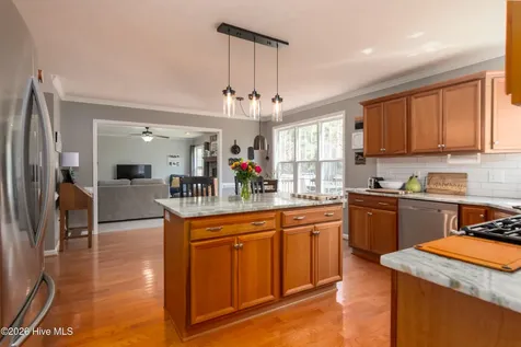 206 Westmont Road Jacksonville NC 28540