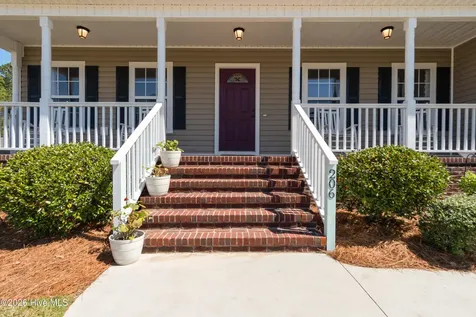 206 Westmont Road Jacksonville NC 28540