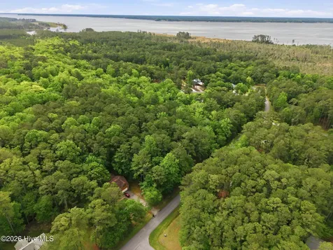 335 Pamlico River Drive Washington NC 27889
