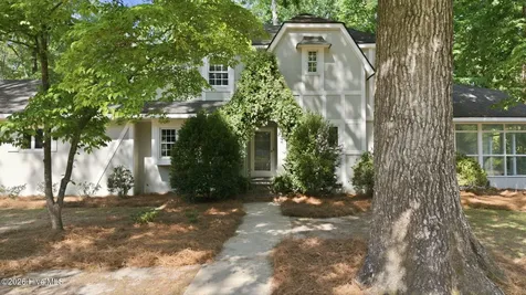 206 Granville Drive Greenville NC 27858