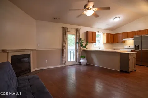 123 Daphne Drive Hubert NC 28539